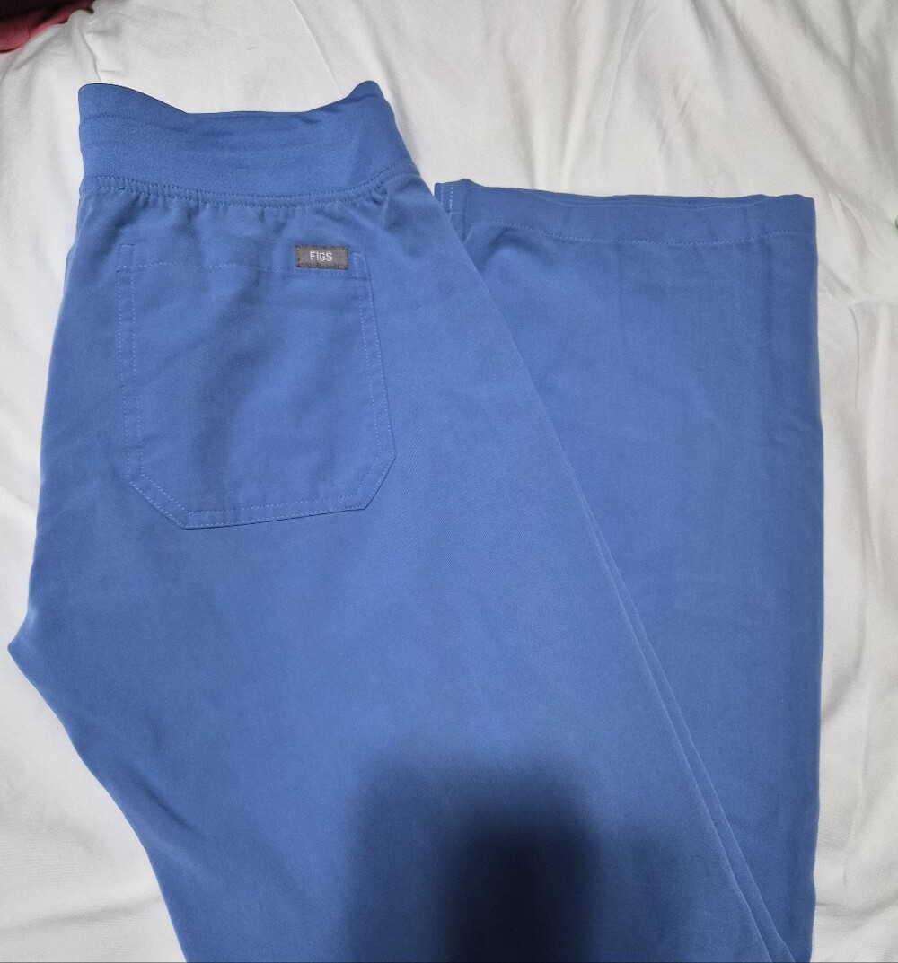 Figs LIVINGSTON - CEIL BLUE Mid Rise XS/P